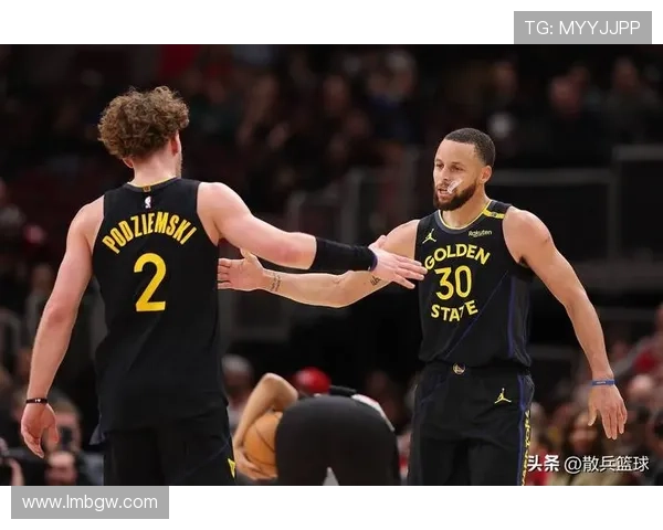 勇士狂胜148分却悍将仅得4分再伤库里接班人前景再受质疑声浪 勇士狂胜148分却悍将仅得4分再伤库里接班人前景再受质疑声浪