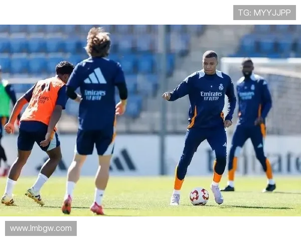 高能预警⚠️姆巴佩本场比赛最后时刻惊天逆转全场球迷目瞪口呆 高能预警⚠️姆巴佩本场比赛最后时刻惊天逆转全场球迷目瞪口呆