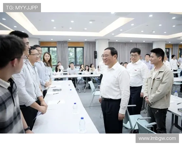 以UCL体育为核心的校园体育文化发展与国际赛事交流趋势研究
